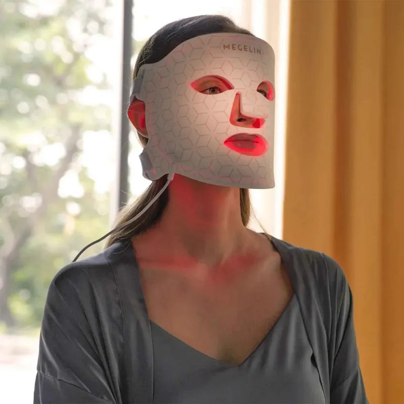 Máscara Facial LED – Rejuvenescimento e Firmeza Visível